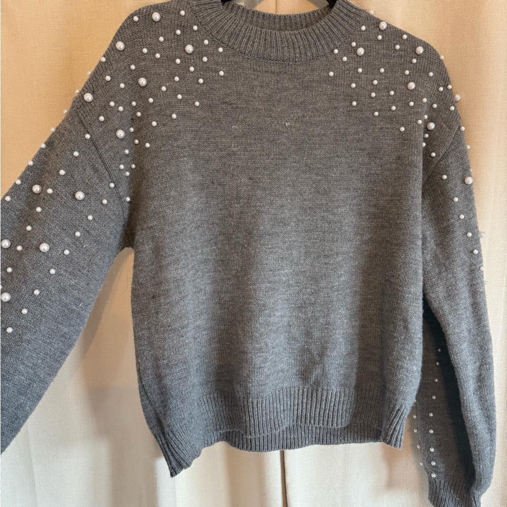 Elegant Pearl-Studded Gray Sweater